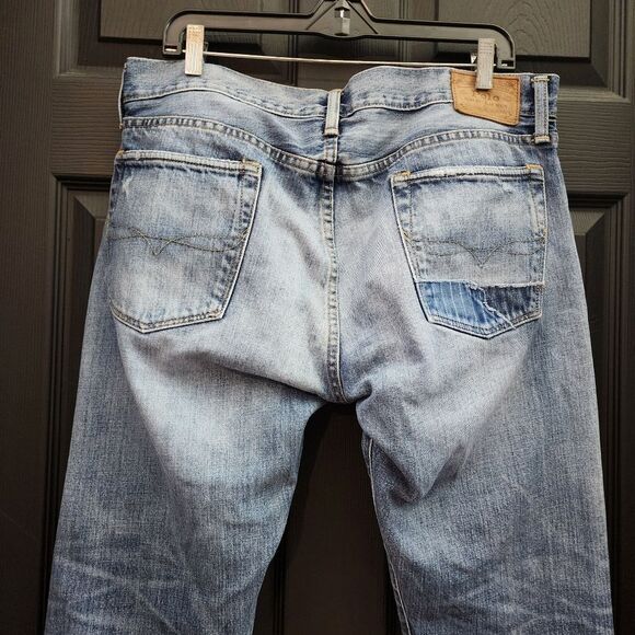 Polo Ralph Lauren Sullivan Slim Distressed Jean in Blue - Picture 13 of 16